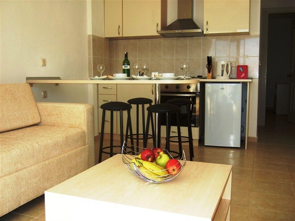 Flip Flops Meltemi Apartments Milas Eksteriør billede